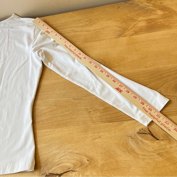 WORTH NY TOP TEE M NYLON STRETCH 3/4 SLEEVE V NECK EVERYDAY ESSENTIAL MI… - Picture 8 of 10